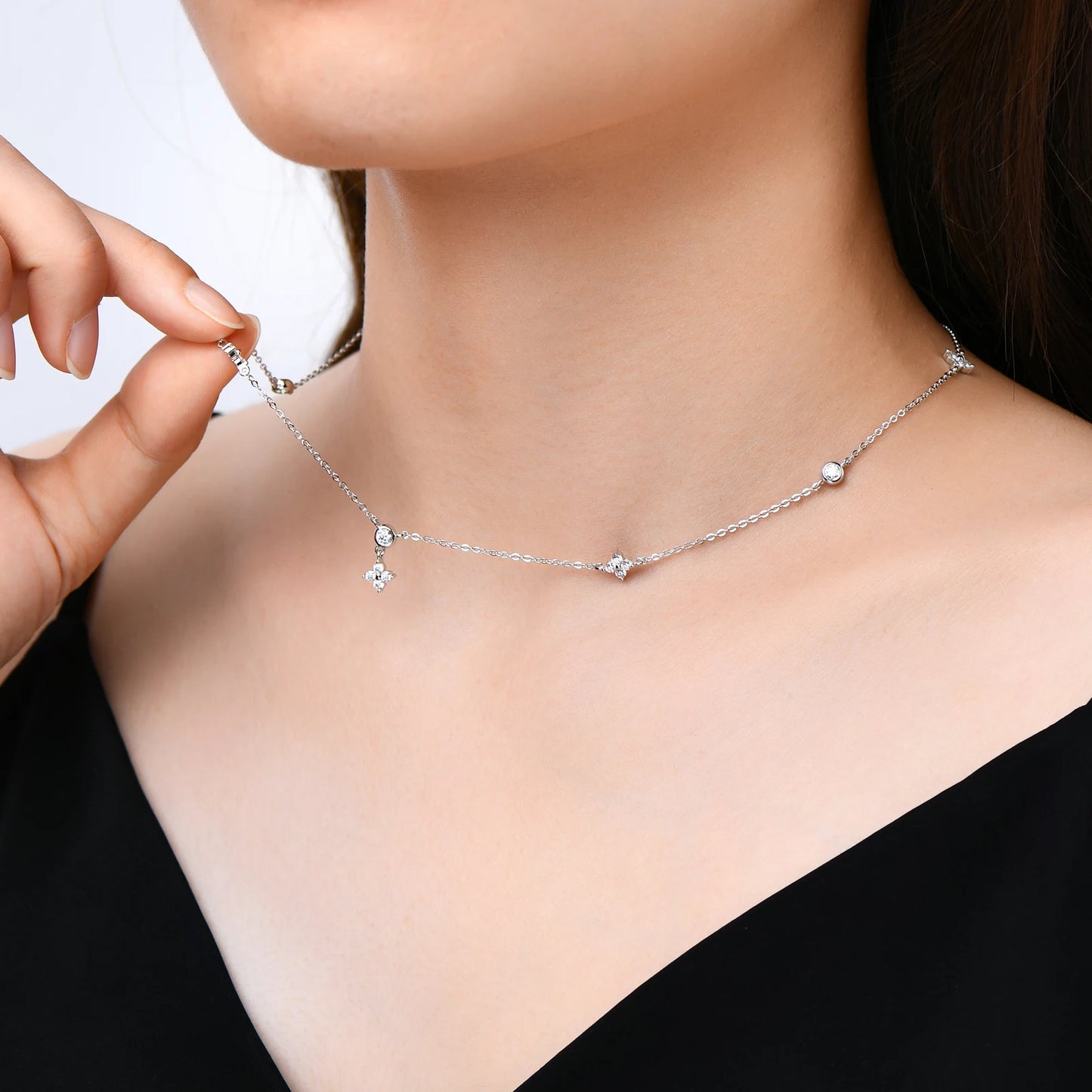 Timeless Flower Pendant Necklace